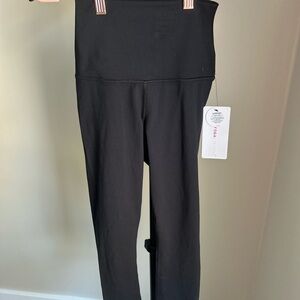 Yogalicious Jet Black High-Rise Leggings